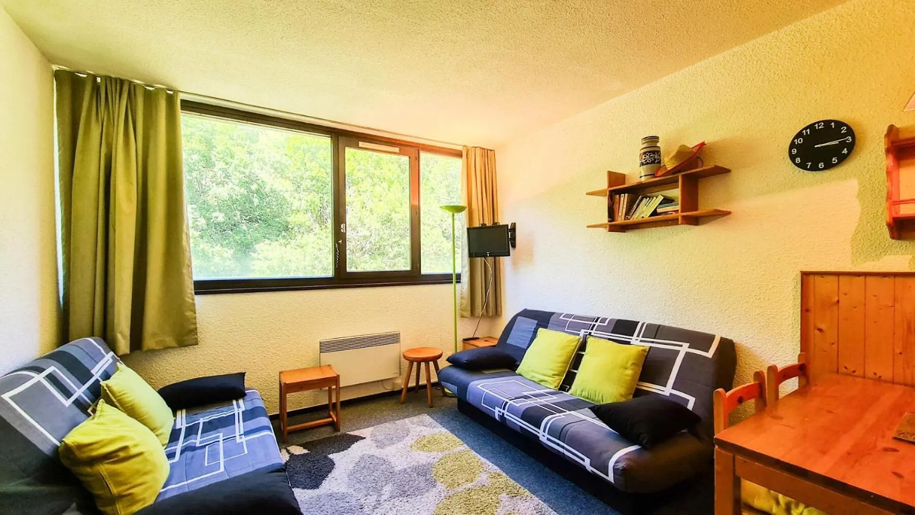 Residence Andromede - Studio Spacieux - Proche Des Pistes Mae-7407 contacts